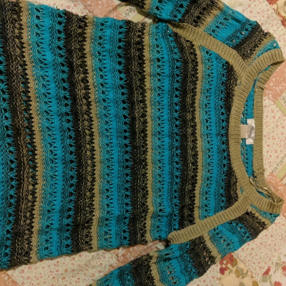 Sweater - Picture 2 of 2